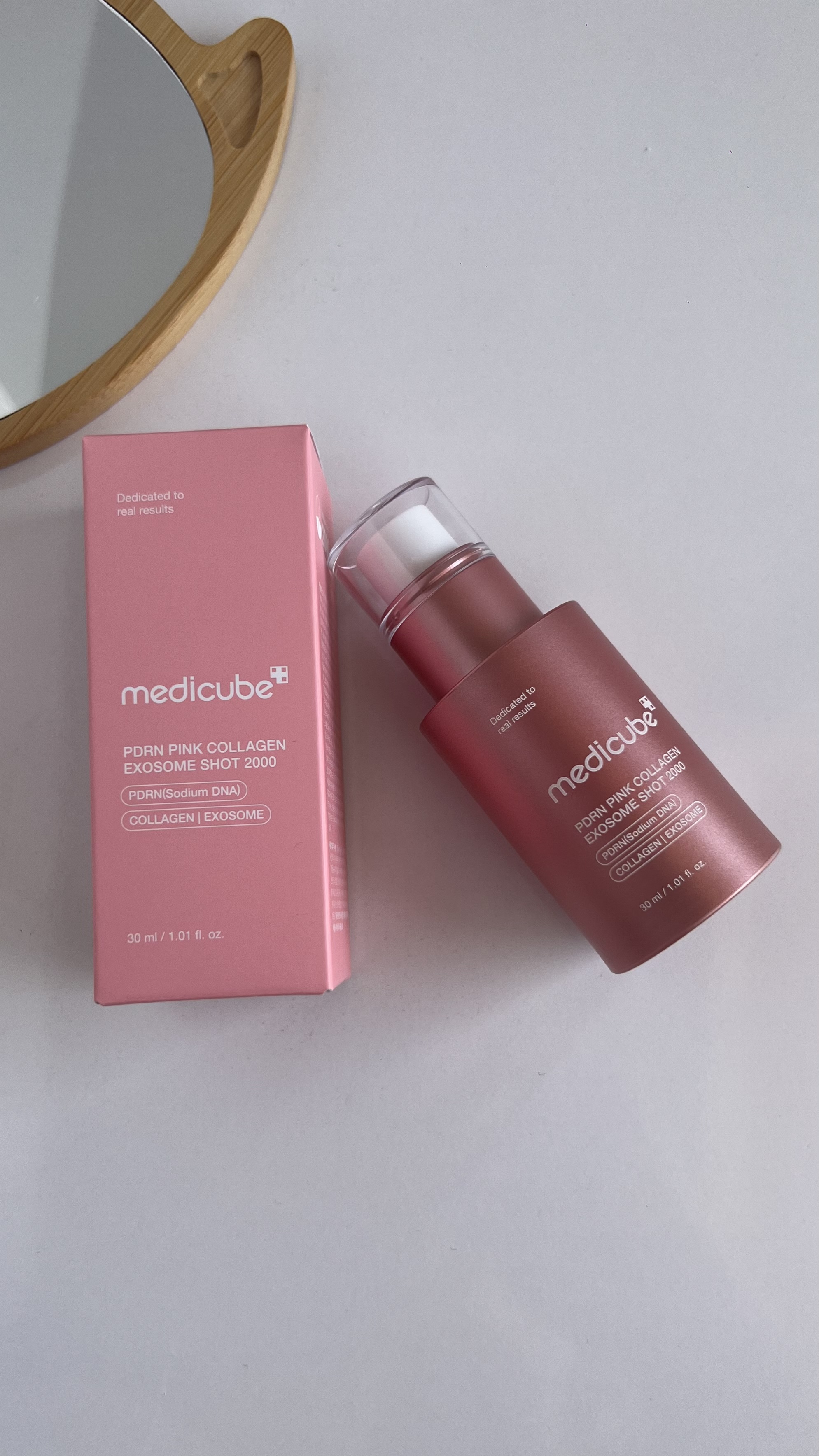 سرم اگزوزوم کلاژن و PDRN مدی کیوب شات ۲۰۰۰